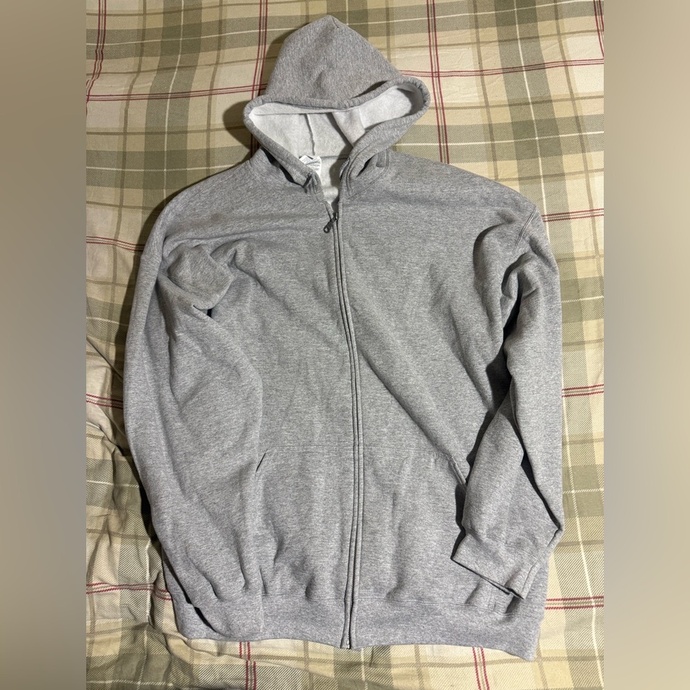 Gildan Men's Zip Up Gray Sweater